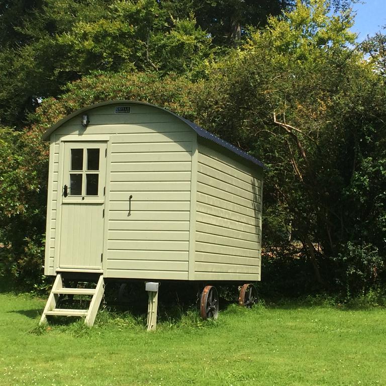 Blackstairs Shepherds Huts Killedmond エクステリア 写真