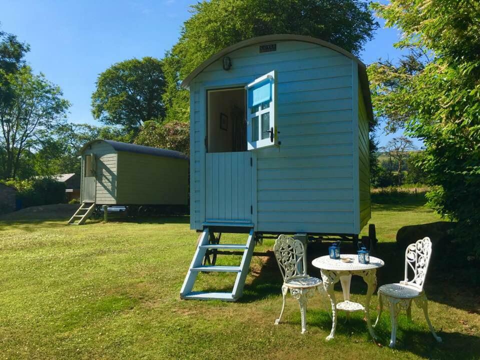 Blackstairs Shepherds Huts Killedmond エクステリア 写真